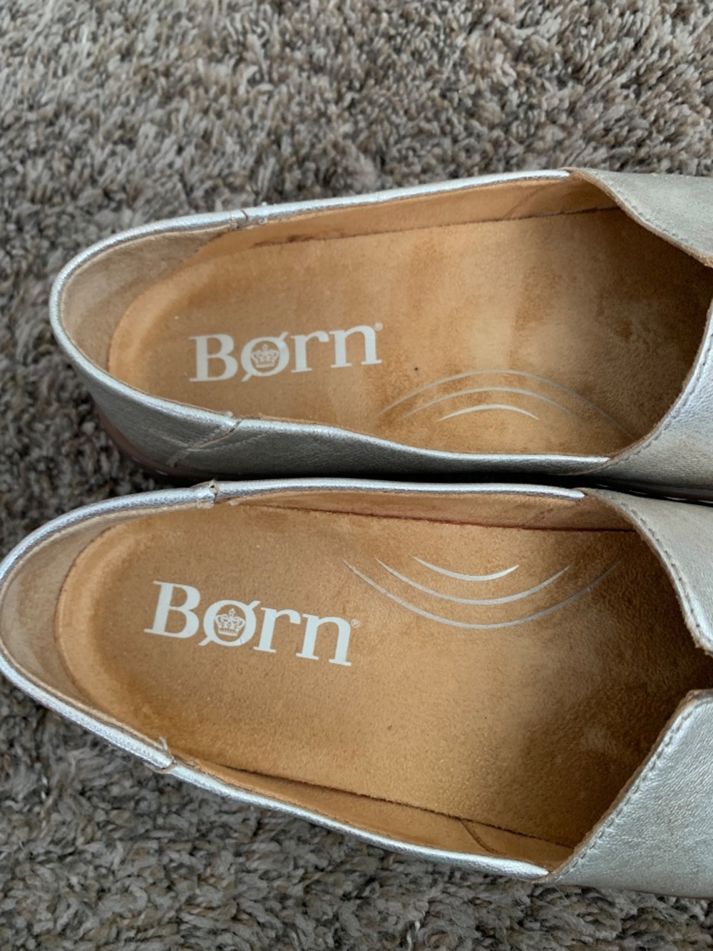 Born Sebra II Gold Metallic Leather Slip On Casual Loafer Shoes Sz.7.5 - Picture 9 of 16
